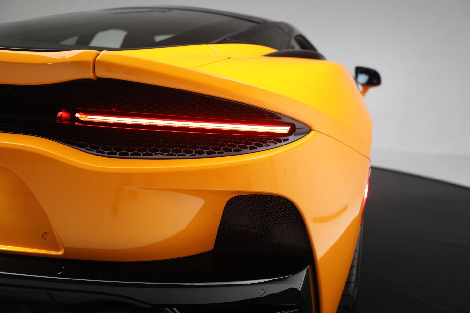 mph036_3373981123_Used_2025_Mc_Laren_GTS_75d88094d9