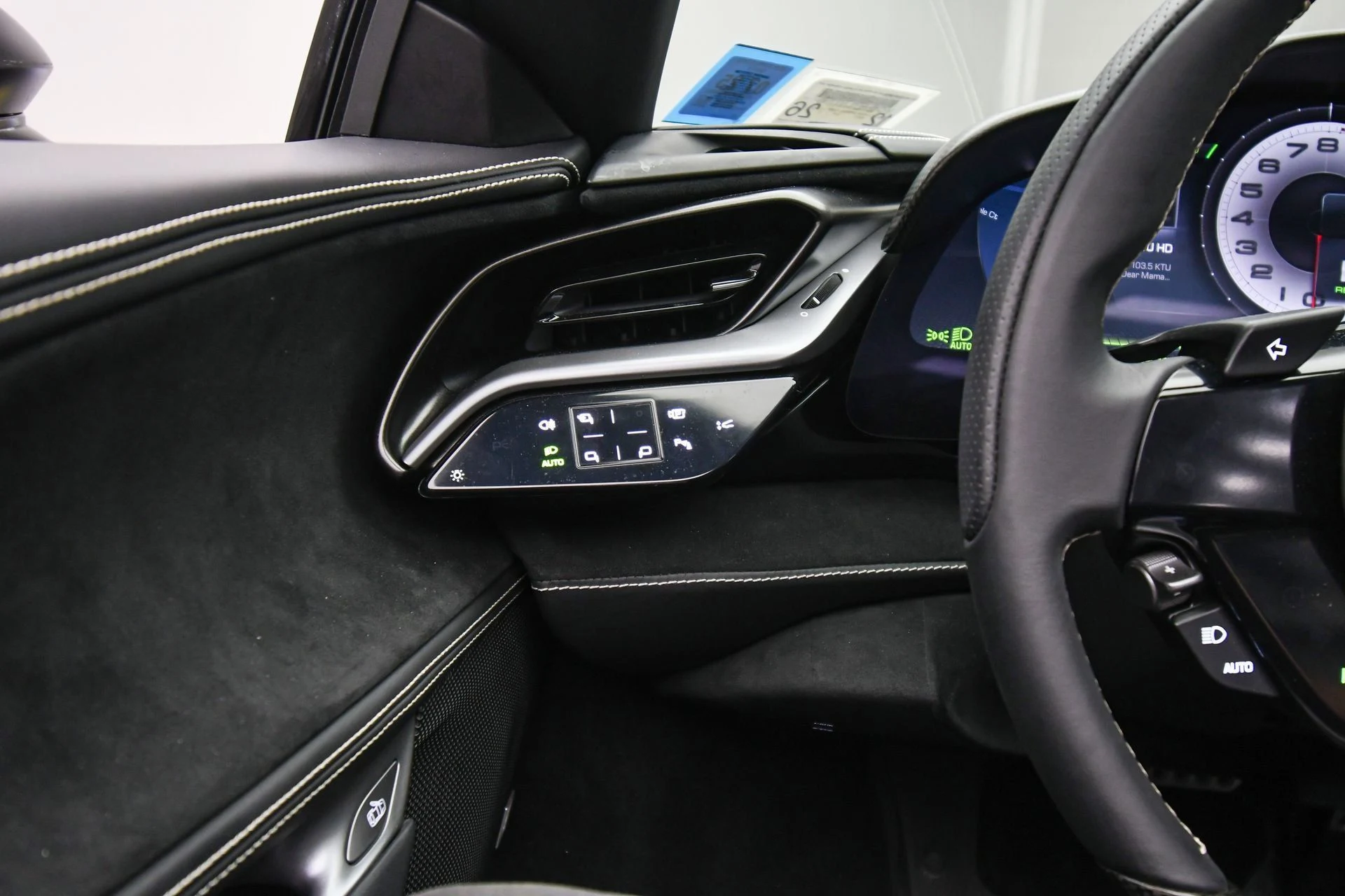 mph036_3375806778_16f776bcb79341688794994d5e5270d1_97b2d41688