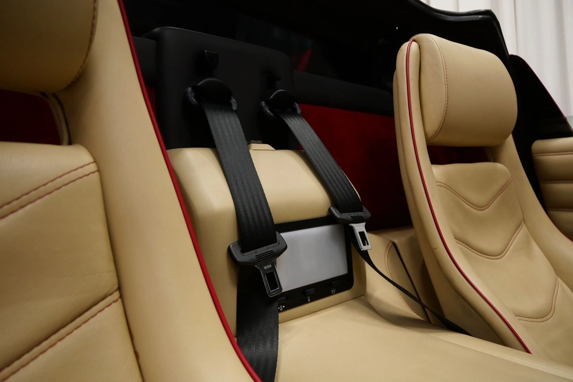 mph036_3382612681_Used_1999_Lamborghini_Diablo_VT_Roadster_1747321276_7811735546