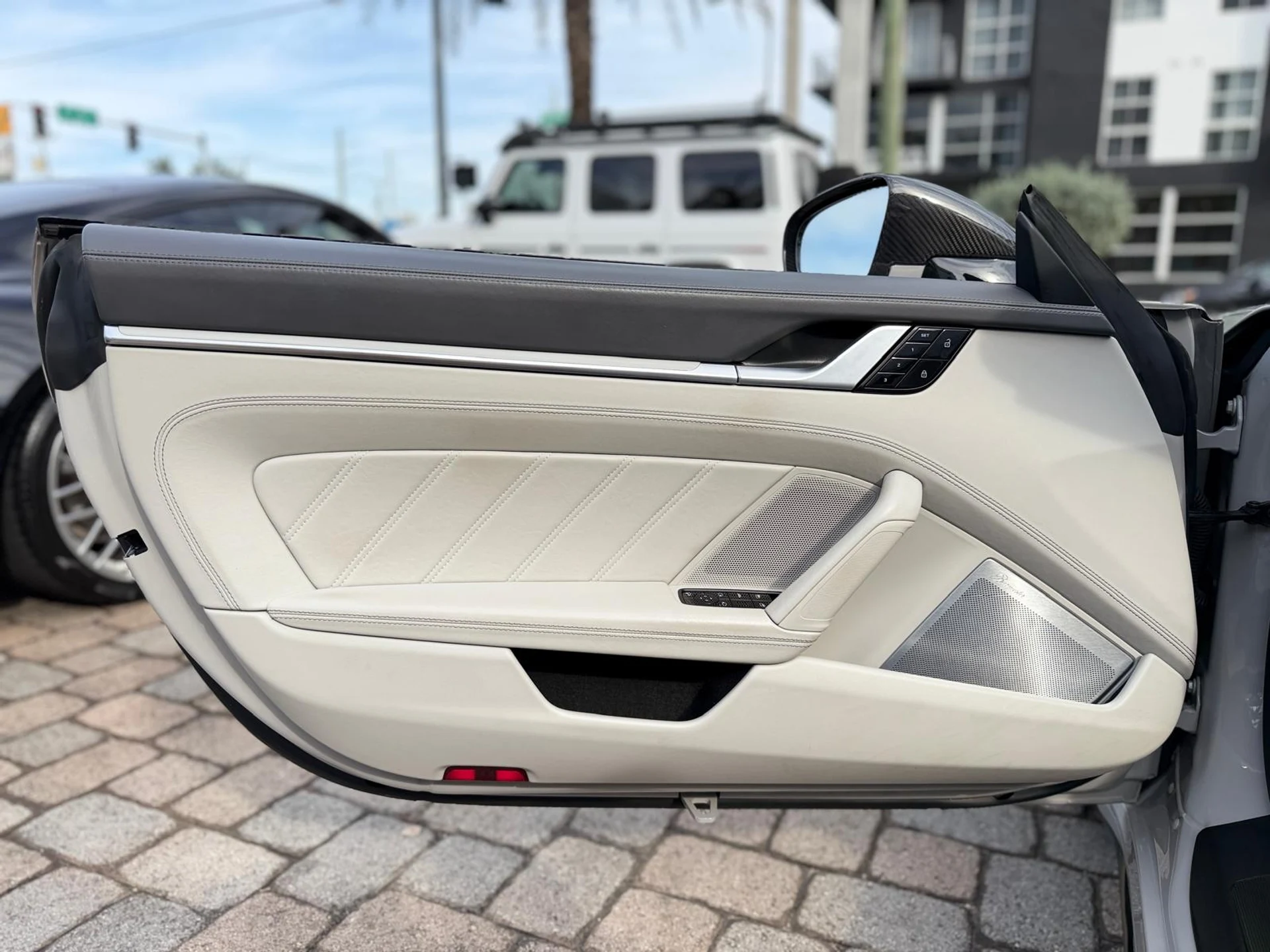 mph036_338661138_Whats_App_Image_2025_12_17_at_1_08_54_PM_33_de0ad5cbd2