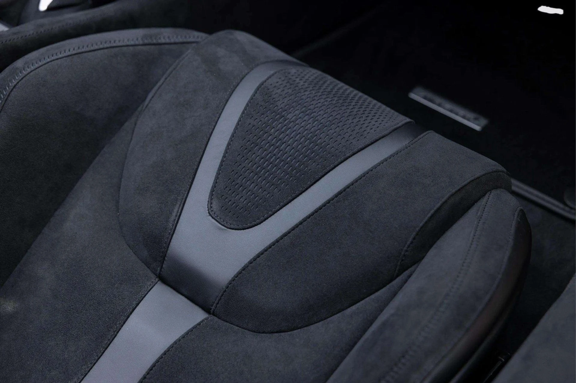 mph036_3403911190_image_37_bcc56ad013