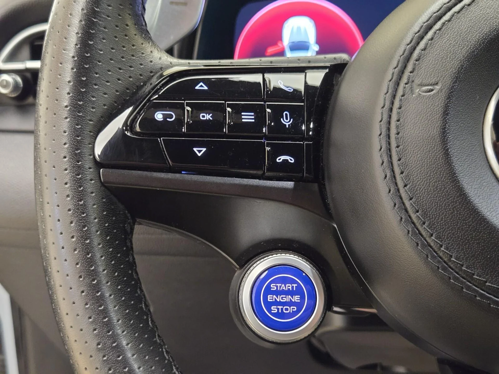 mph036_3406203472_Used_2024_Maserati_Grecale_GT_1765263753_369aee2e9e