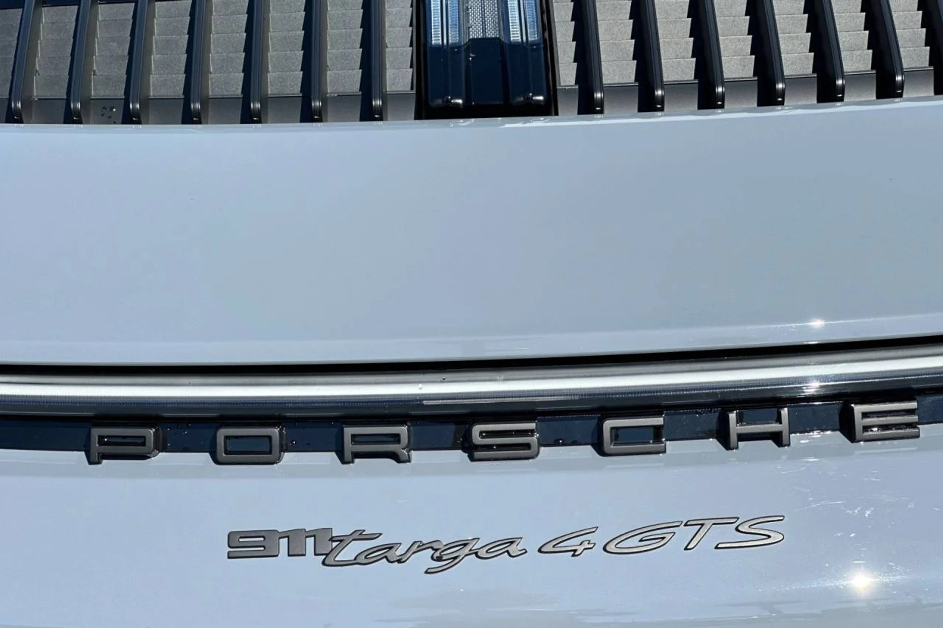 mph036_3423348714_1280_082086e93a