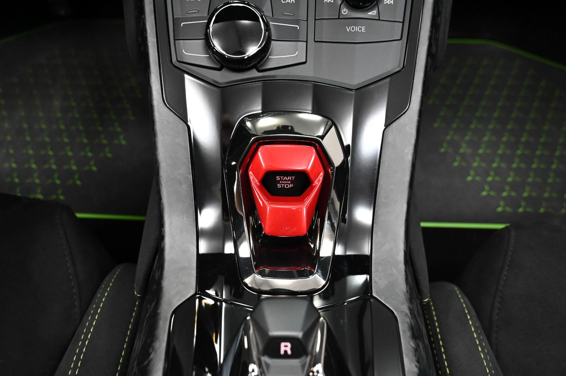 mph036_3430028095_Used_2019_Lamborghini_Huracan_Performante_1756916743_c4b593bb66