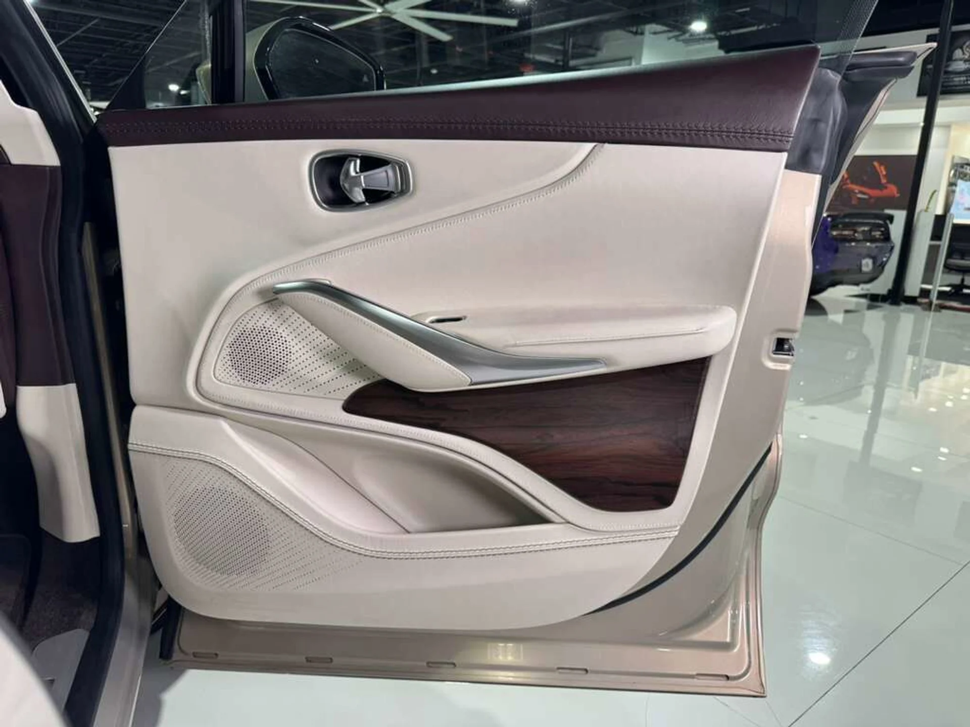 mph036_3434987972_d27a5326a49246b3b11512769d5b0b38_a8e890f33f