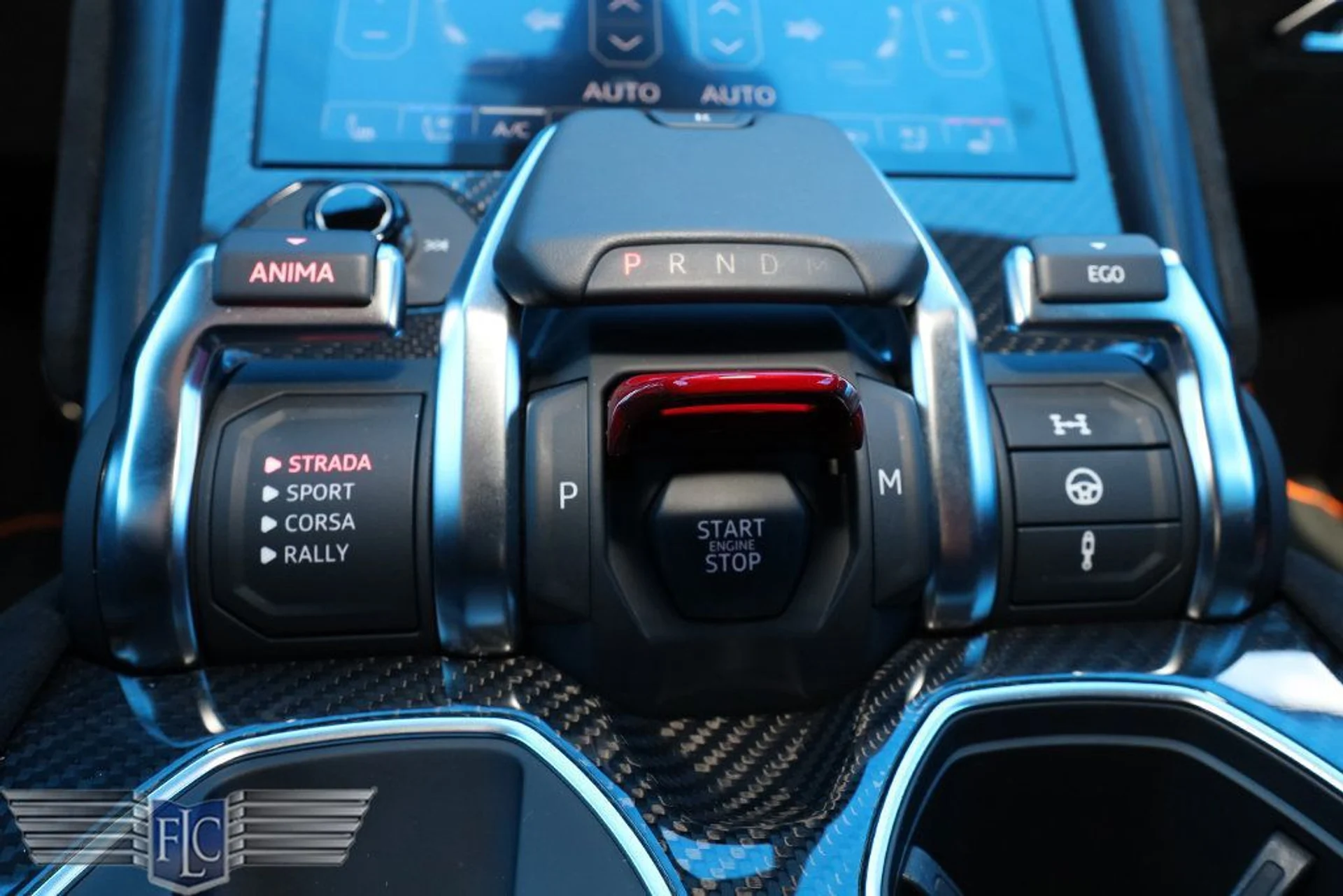 mph036_3435453789_used_2024_lamborghini_urus_performanteawd_6305_23012668_37_1024_8f9179d33e