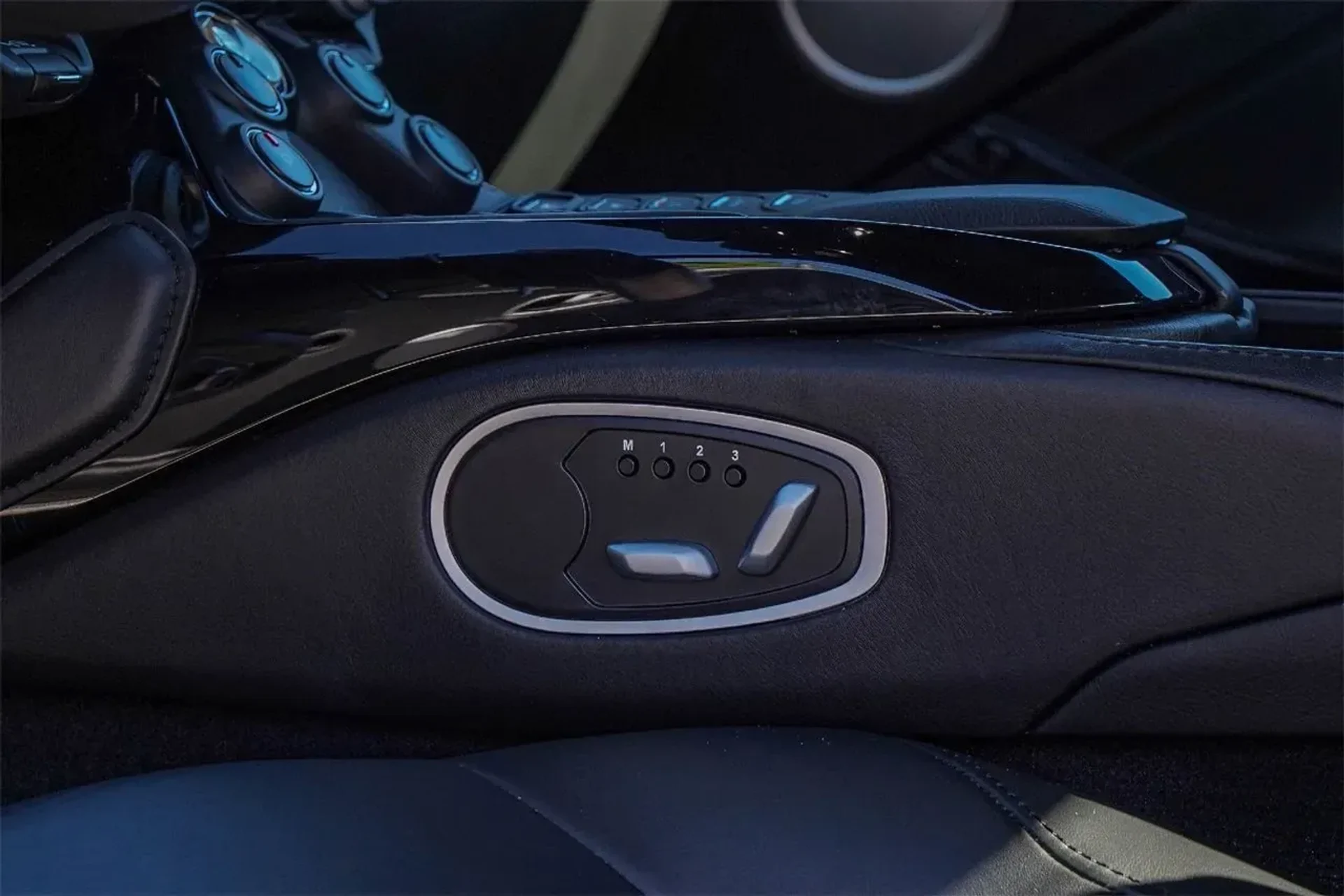 mph036_3436505688_cfcf5bb256ff422f9298eacf2fdadce0_b4889fc09e