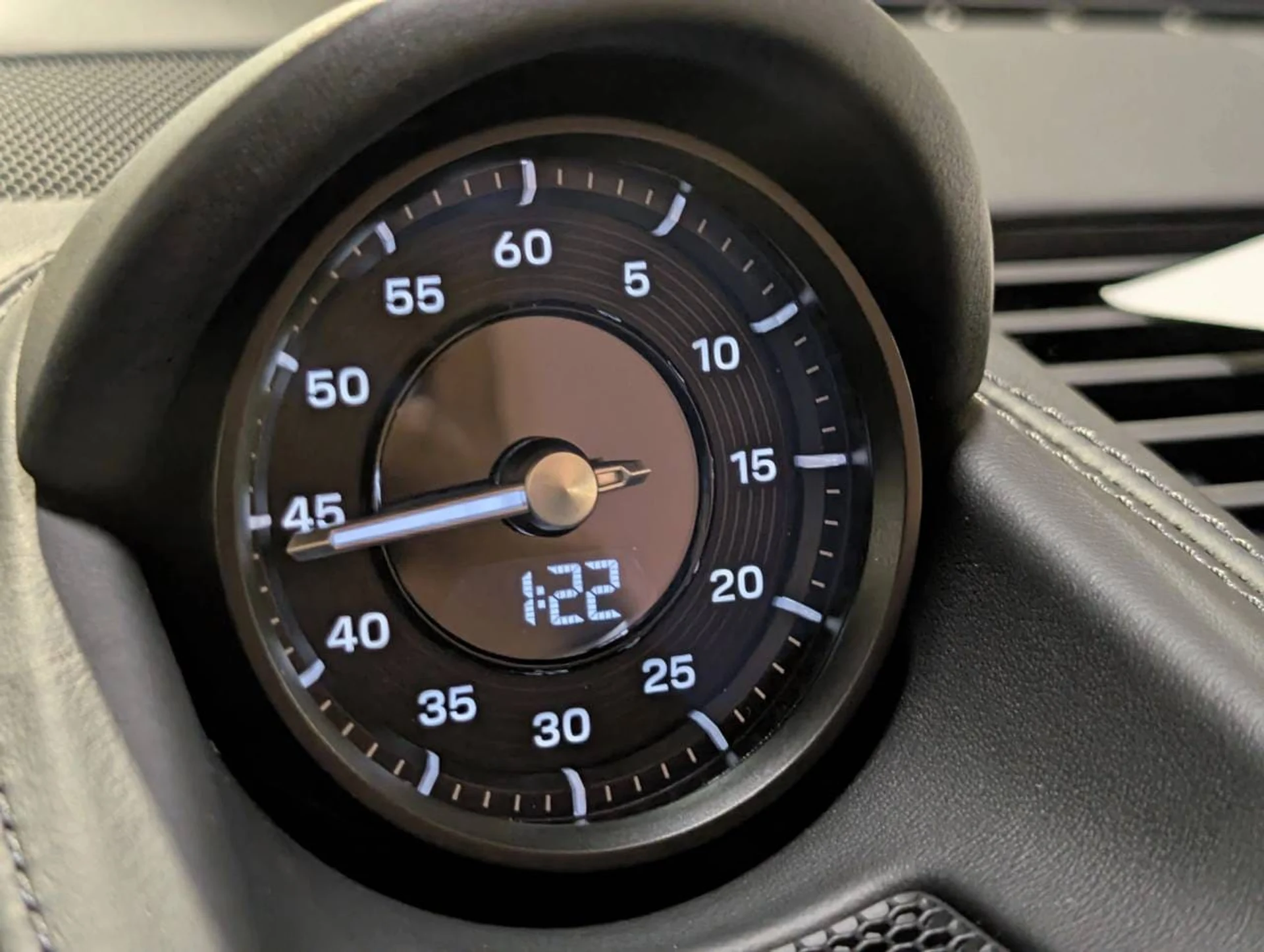 mph036_3436763756_3ccfb57ffa4f4c66836c2b466cd74951x_016ca3463f