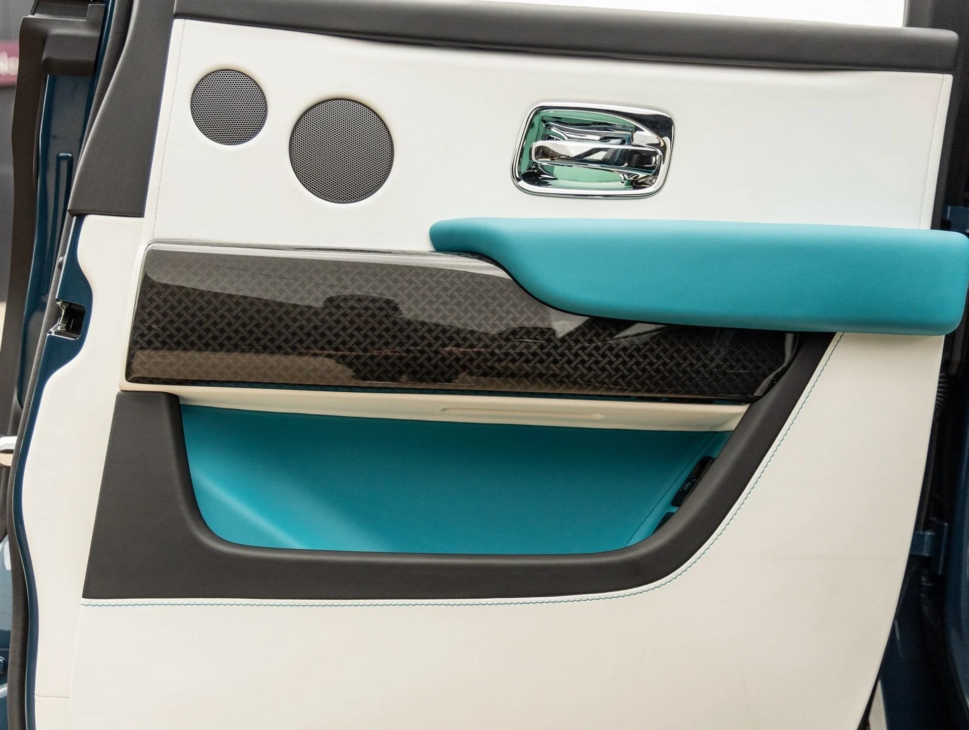 mph036_3453599456_37_da60b88bd7