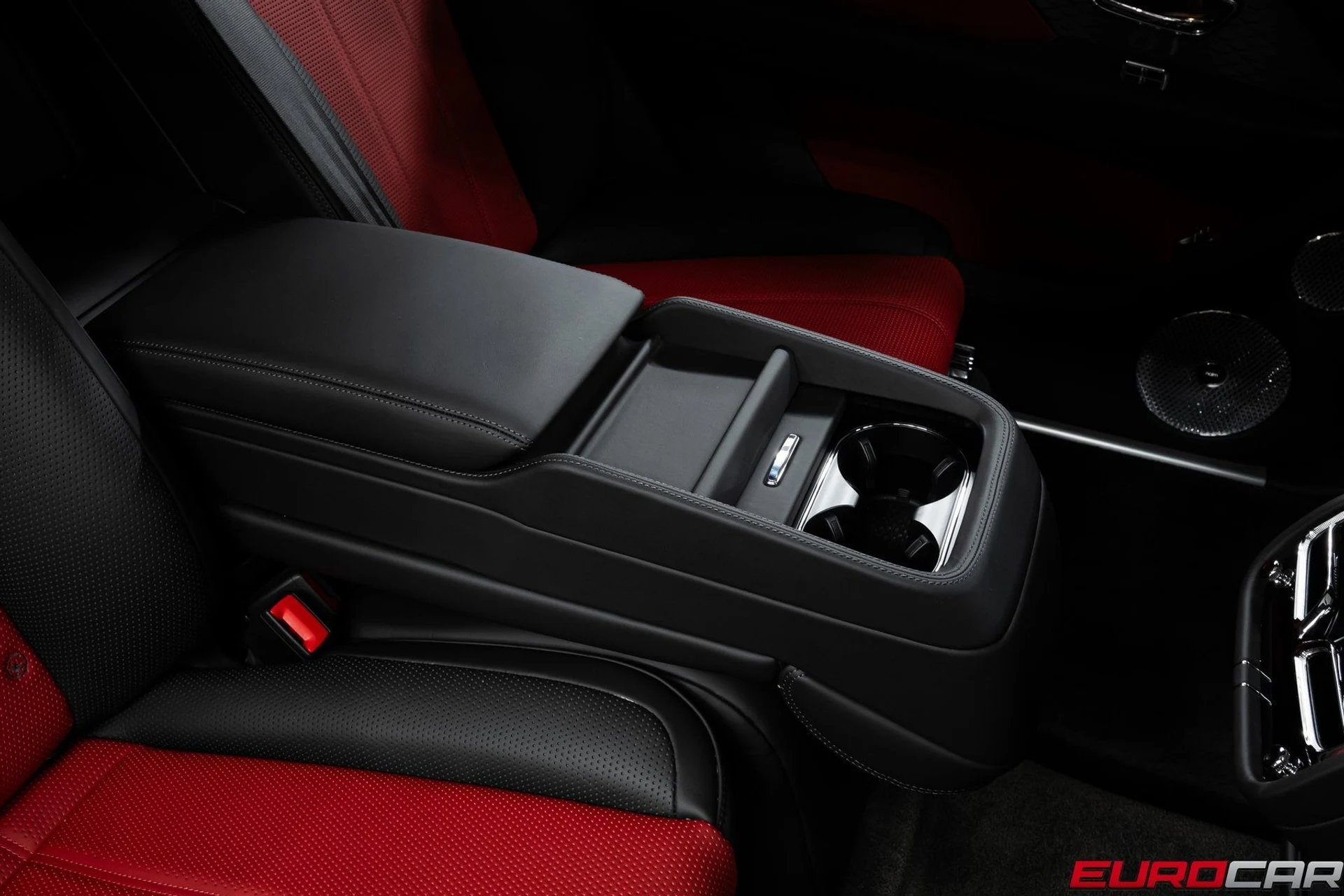 mph036_3456810401_image_37_aa21a94753