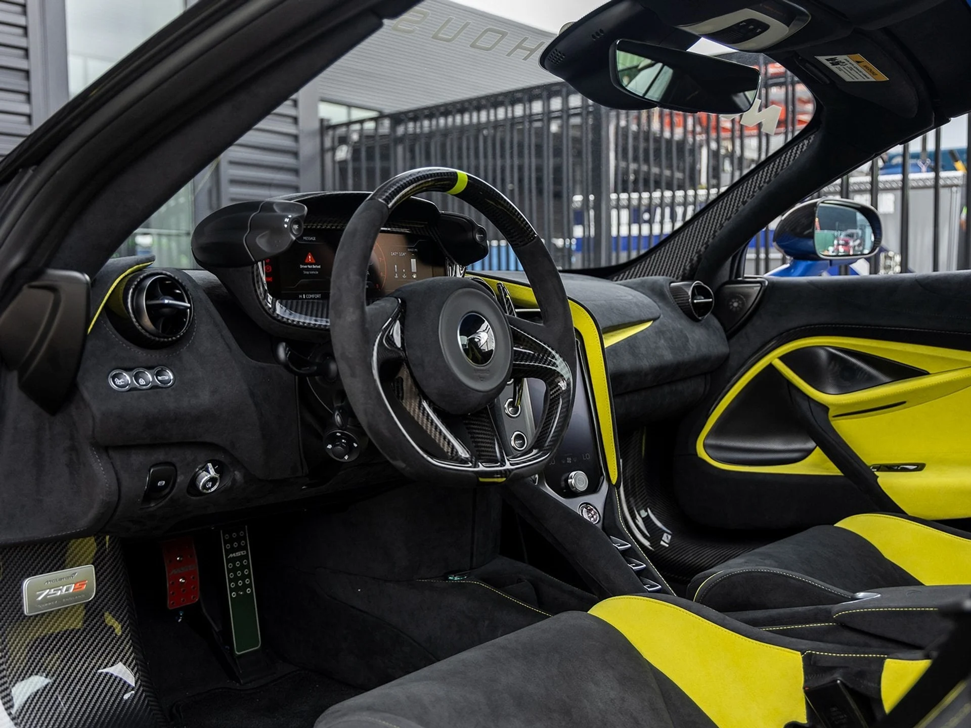 mph036_3460950950_37_2ded8e36cd