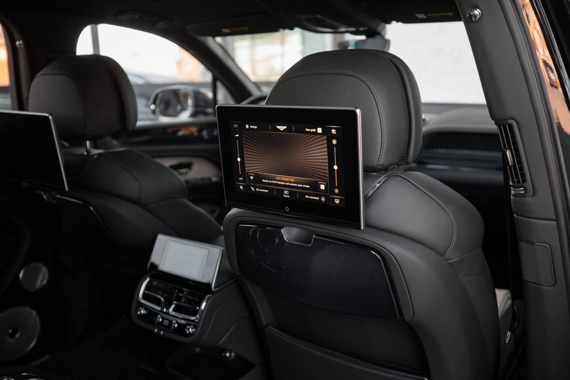 mph036_3461691977_0efb7b5001affefacfeb7e45be0c7045x_f533cd8f86