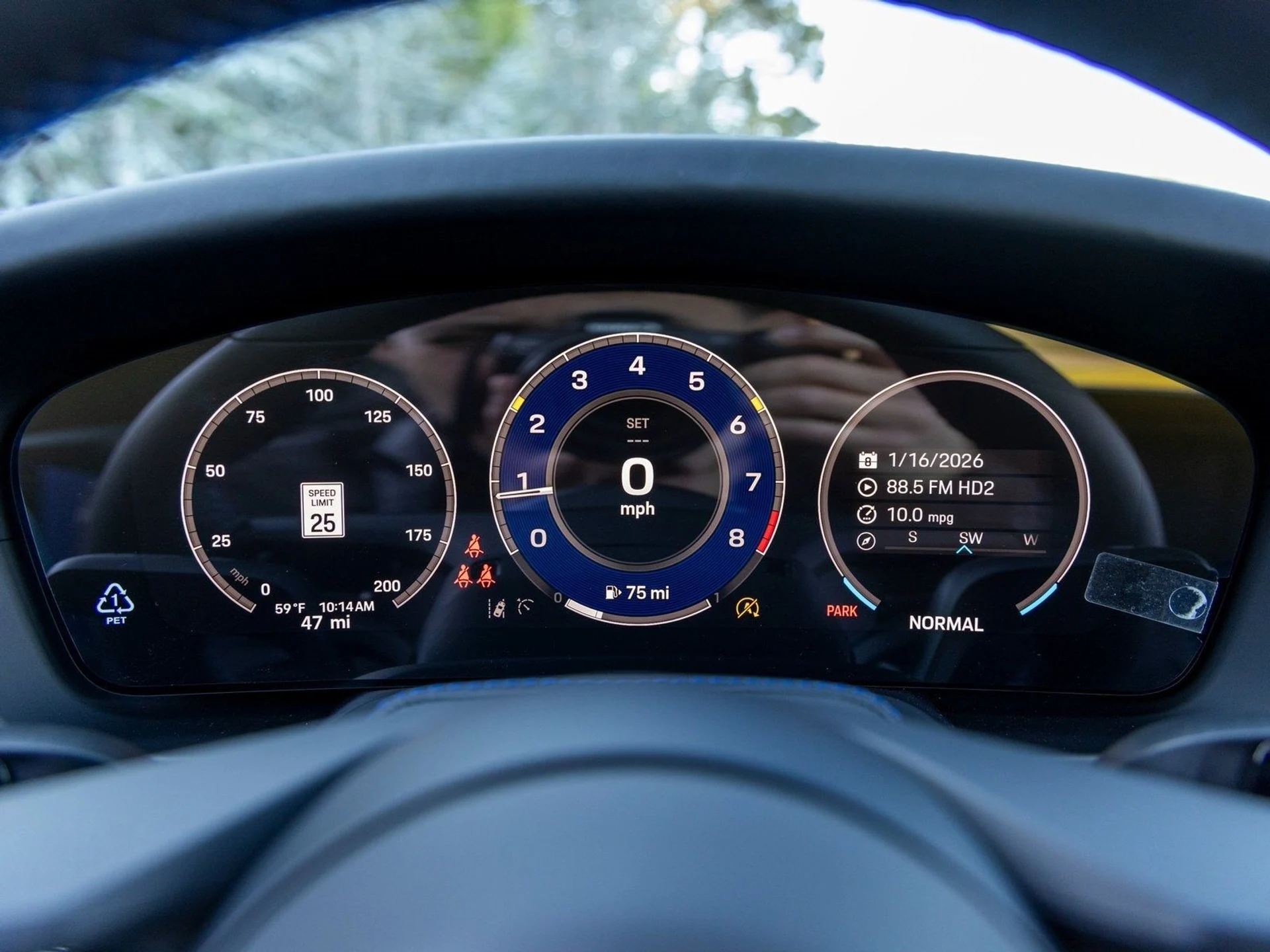 mph036_3473296379_37_5cea6b7ddf