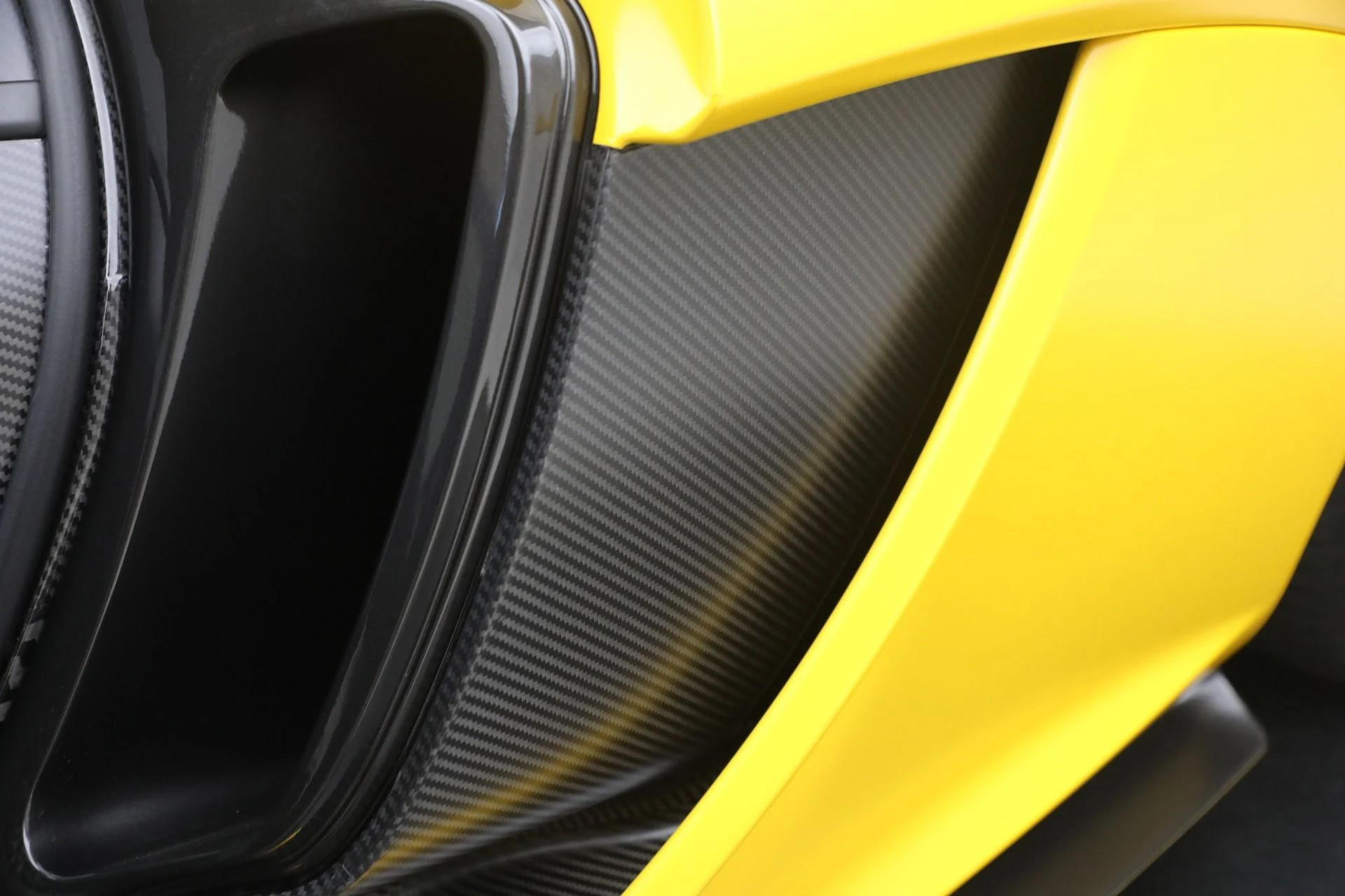 mph036_3474684784_Used_2015_Mc_Laren_P1_cc3c33d18f