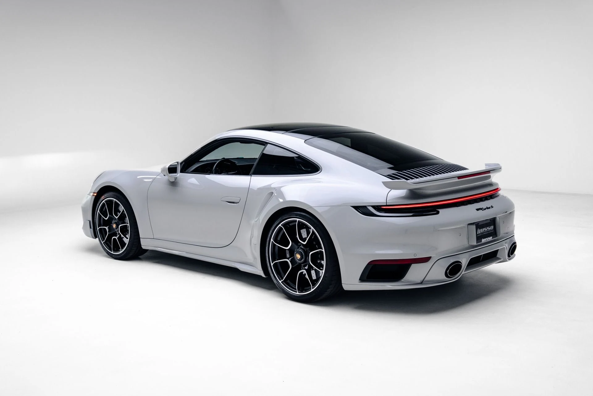 mph036_3475389635_Used_2022_Porsche_911_Turbo_S_1774378410_a56cd2a248