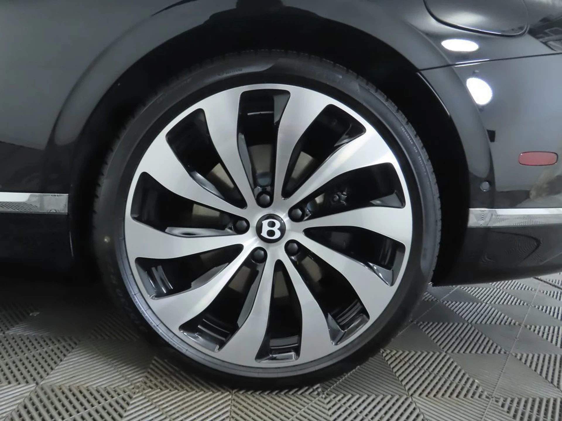 mph036_3482866657_new_2026_bentley_continental_gtc_8119_22975587_37_1024_c10db03415