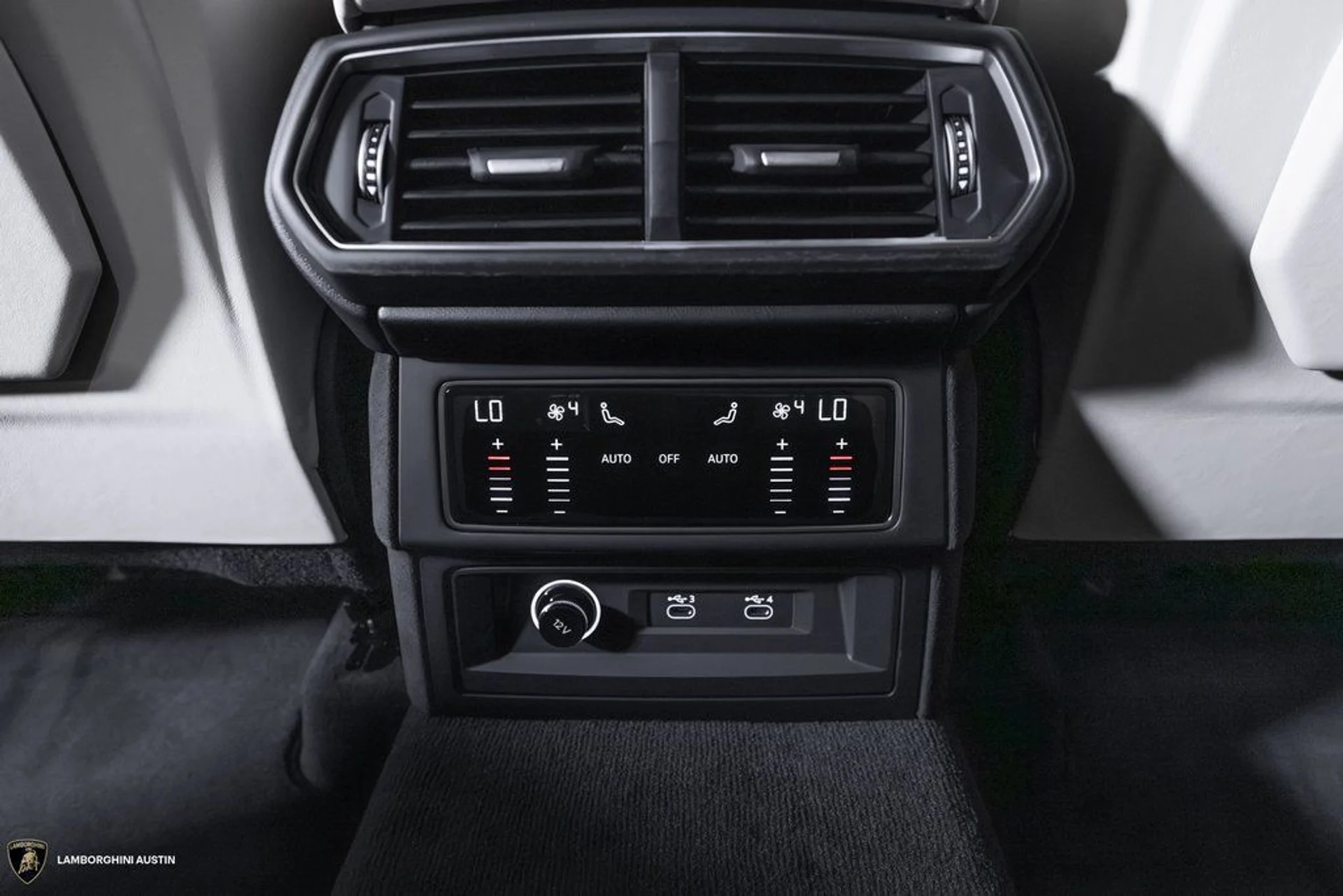 mph036_3506594672_4d59e723c42ec23321609d05c4ac0451x_2d0e3d6a17