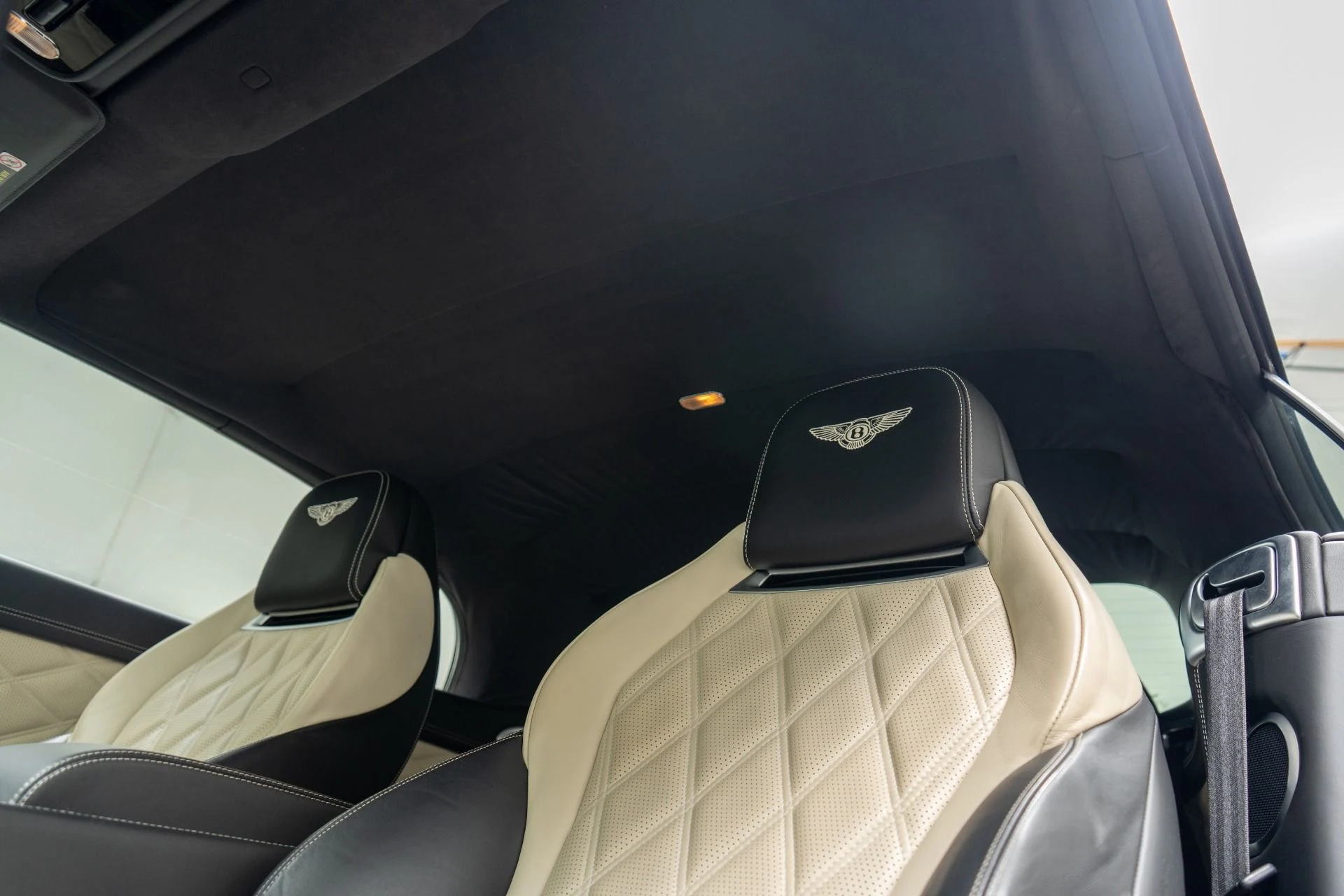 mph036_3512154350_Used_2014_Bentley_Continental_GTC_V8_S_Launch_Specification_Mulliner_Driving_Specification_1779473294_21d6a4023d