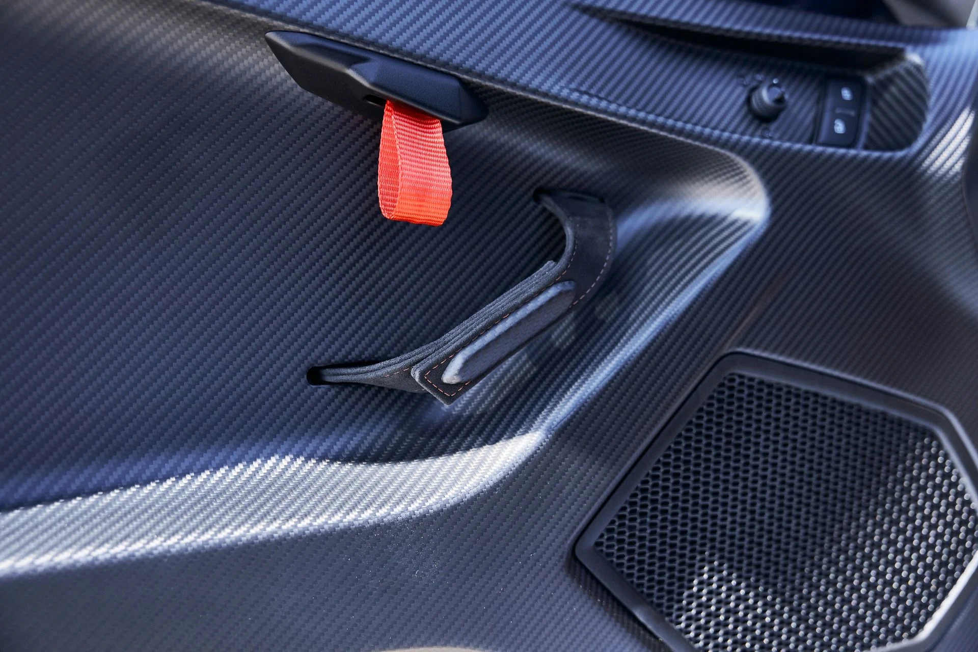 mph036_3516508749_Used_2024_Lamborghini_Huracan_Tecnica_Base_1773278444_7b7d5f2a93