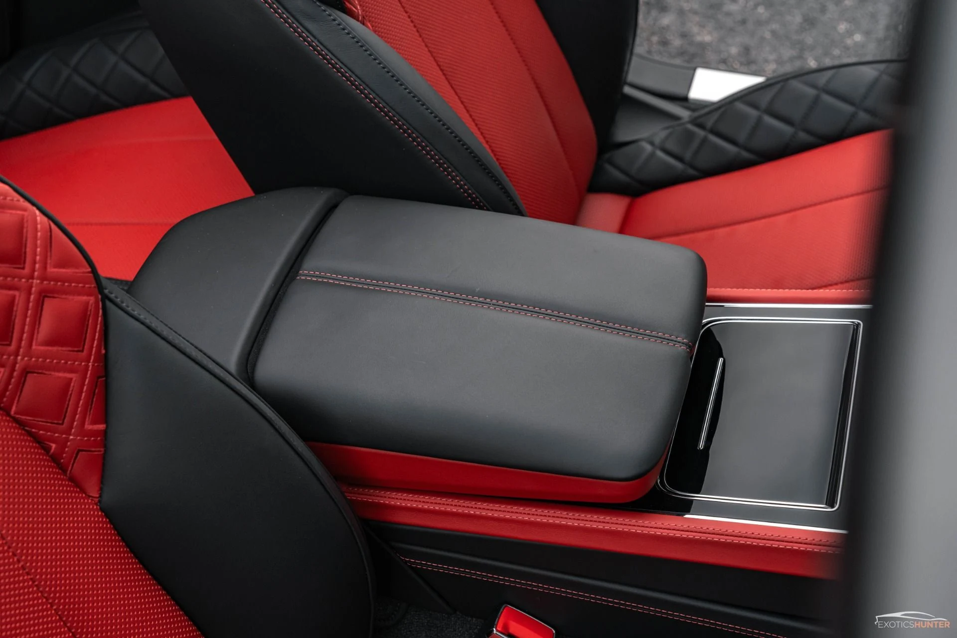mph036_3519687420_Used_2020_Bentley_Continental_GTC_280_K_MSRP_Mulliner_Blackline_Rotating_Display_1766938877_d576ecaae6