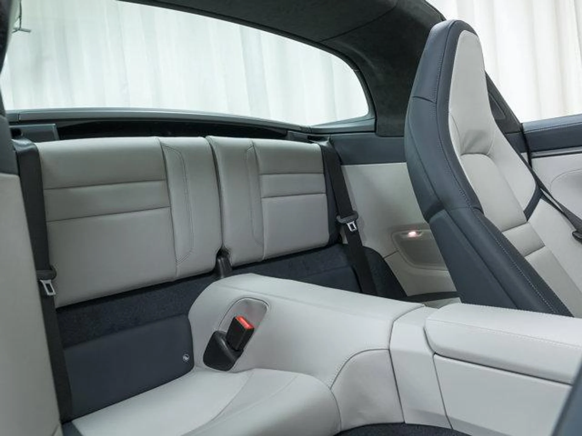 mph036_3522906086_d_X8sn_UJ_6x_R_Ewl3m_N0uoe_ZXD_9_J8o_bb4ddf4d17