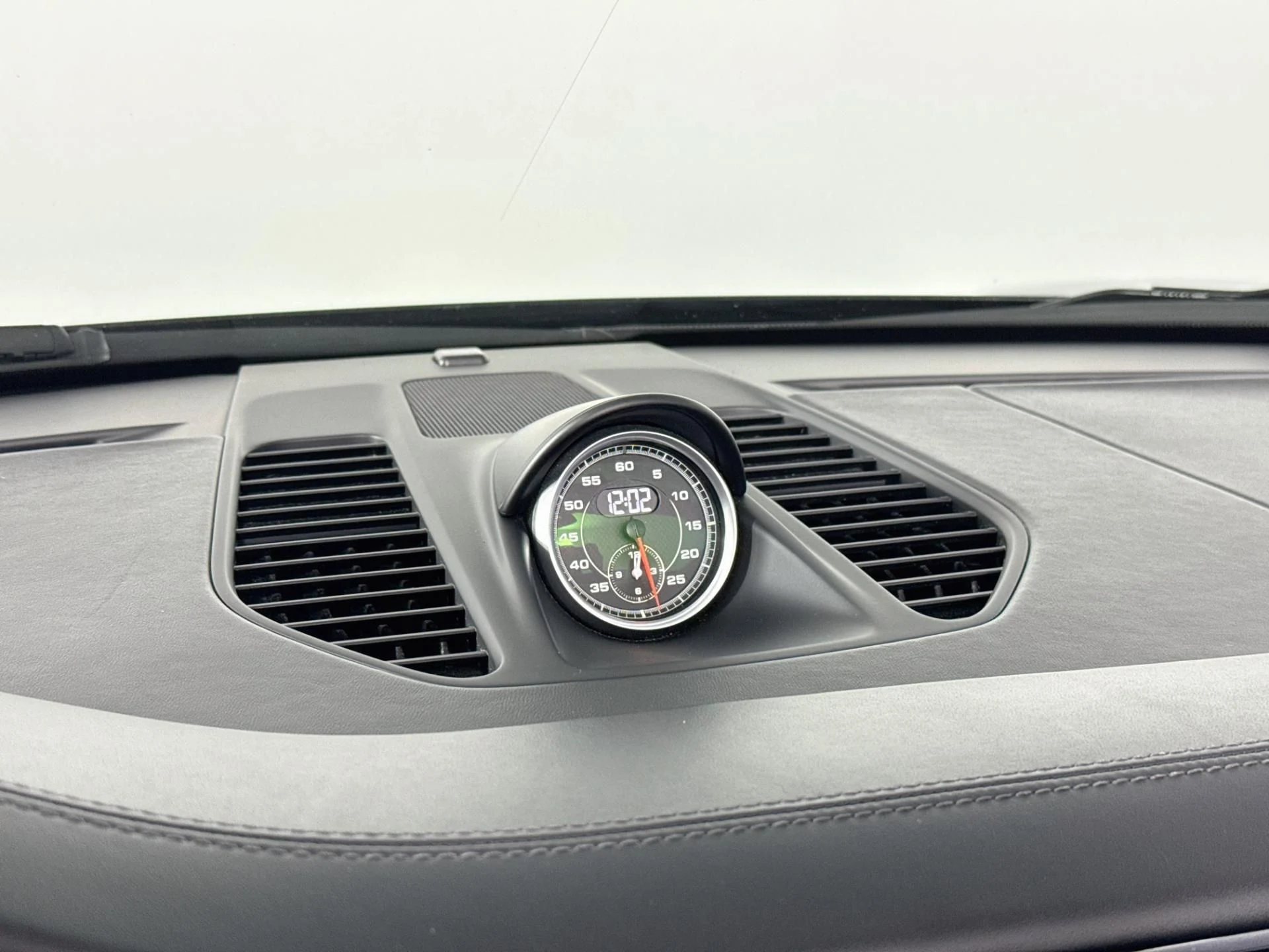 mph036_3532877285_Used_2015_Porsche_911_Turbo_1792520609_d1a9b17a58