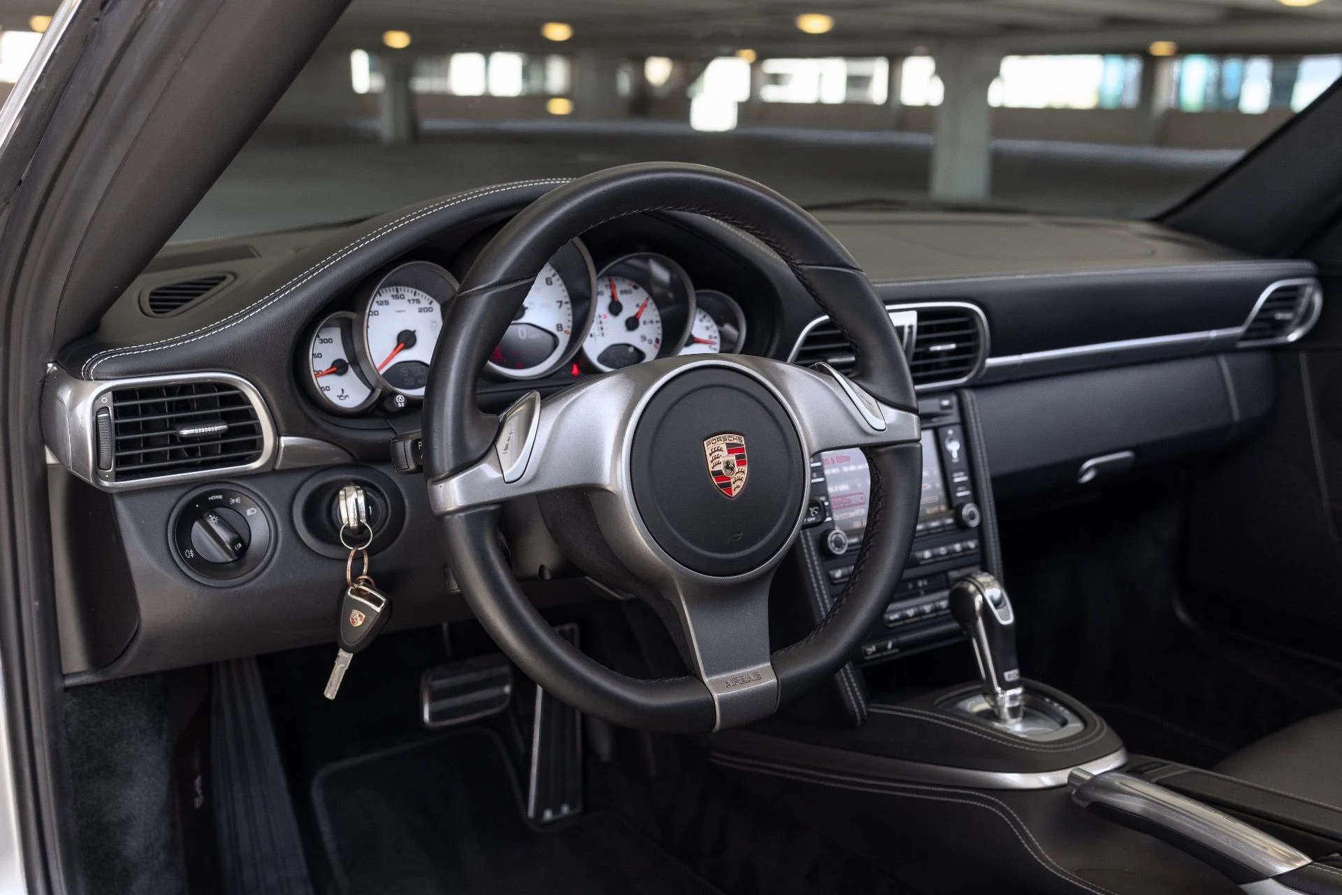 mph036_3538941760_Used_2010_Porsche_911_Targa_4_S_1775765317_cbbec9fa49