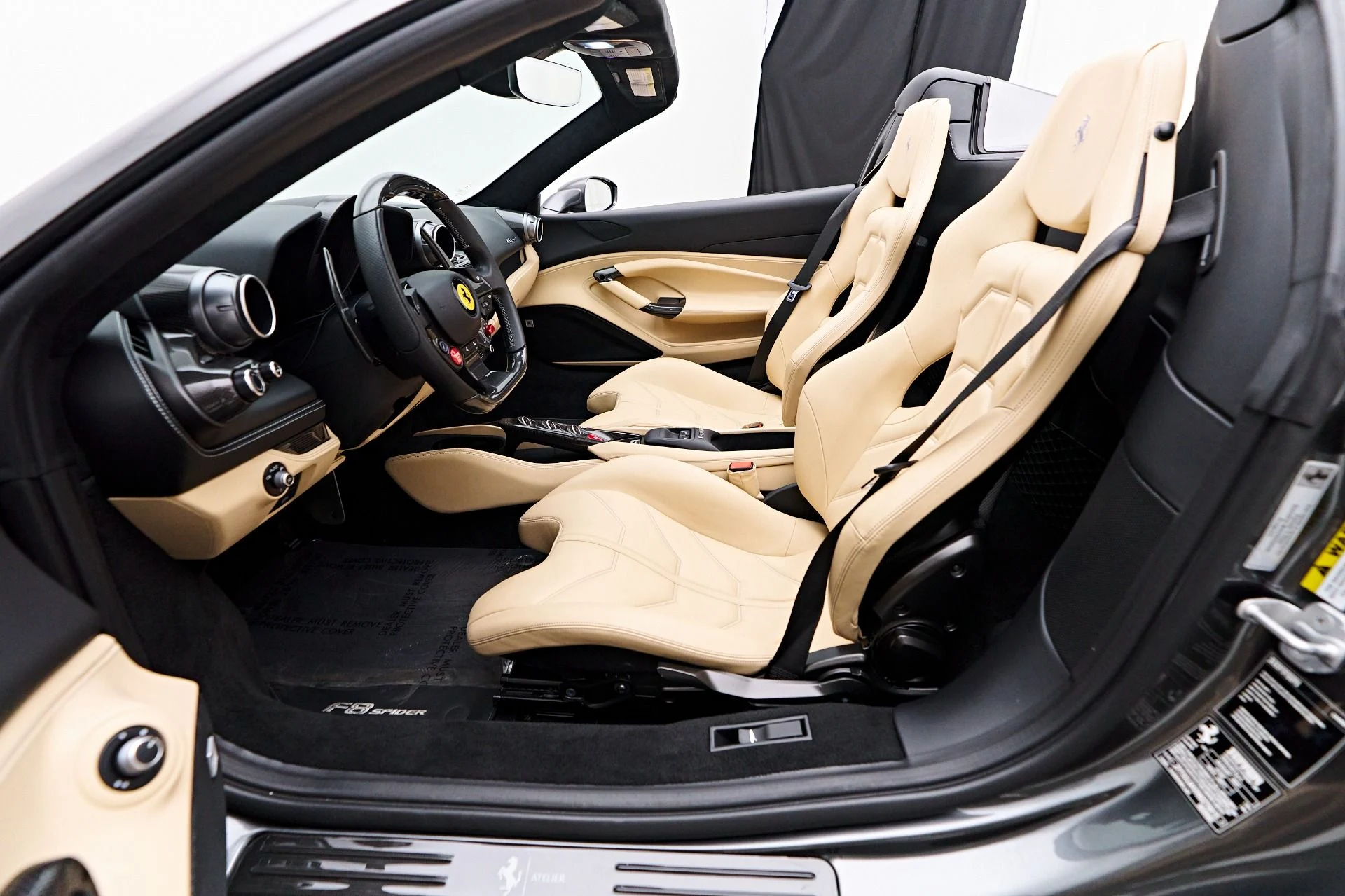 mph036_3549567485_Used_2022_Ferrari_F8_Spider_Base_1769106989_693f925aae