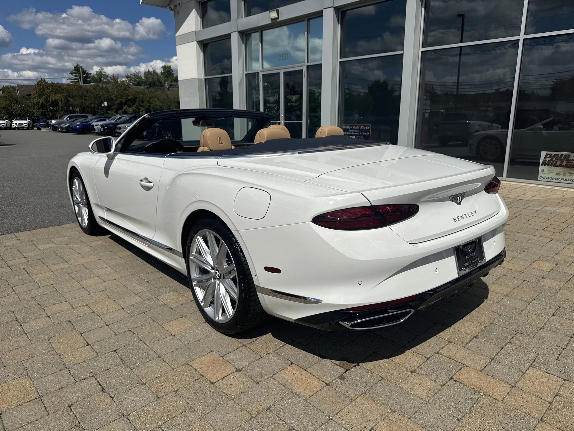 mph036_3562729455_a19e1bb8b9cb9977dceb7a774ebf9c8cx_9a80ef51a3