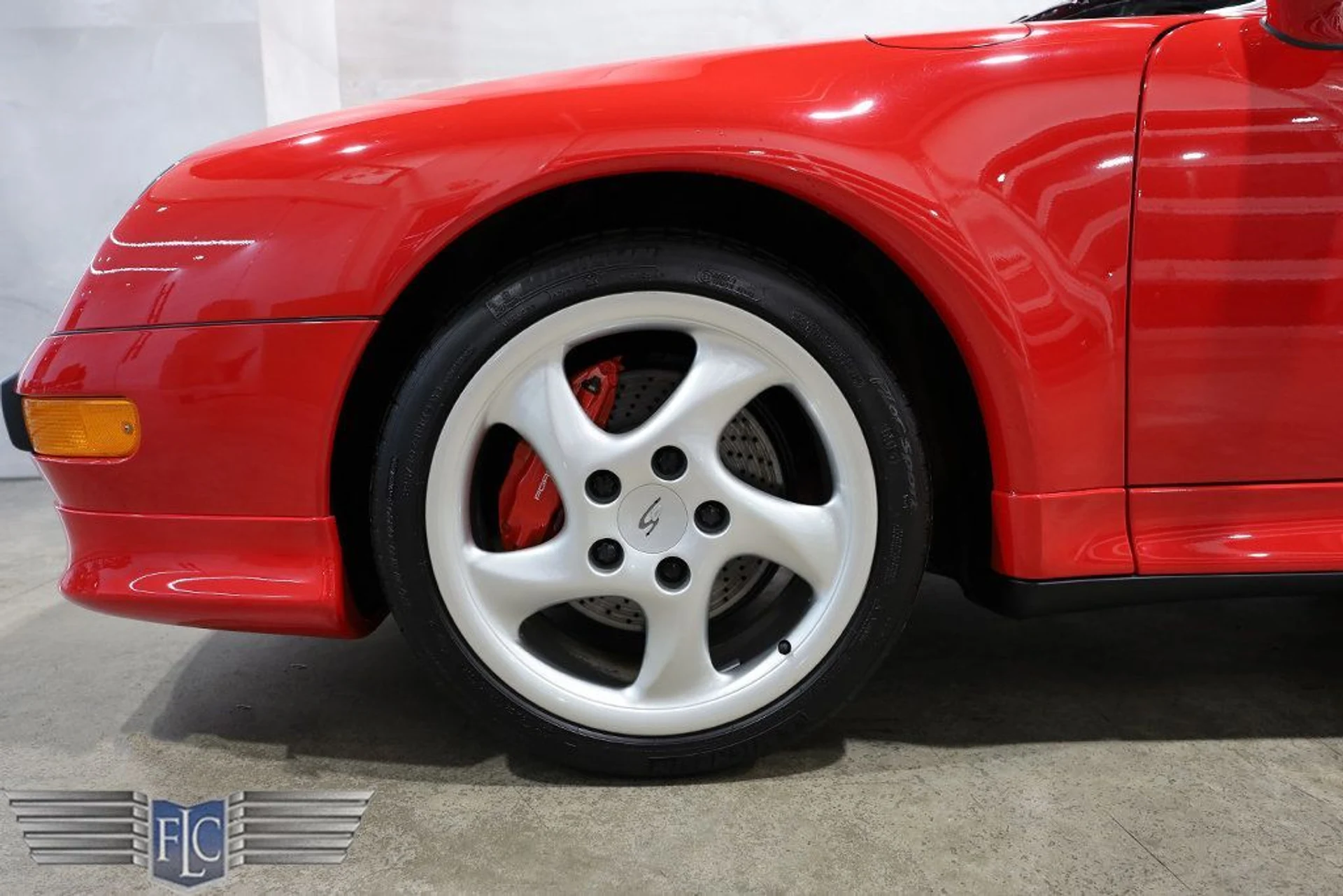 mph036_3562827759_used_1997_porsche_911_carrera_4s_2drcoupecarrera4s_9689_23009032_37_1024_b28f1c5fda