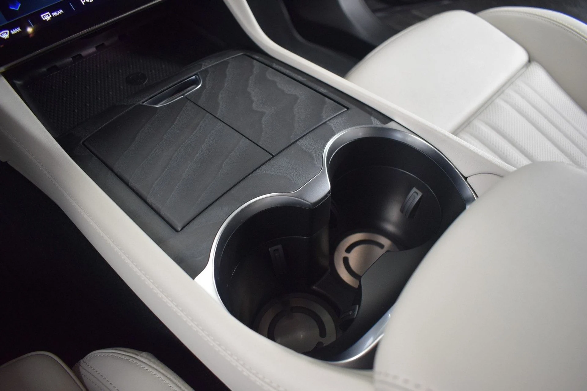 mph036_356369322_889c65aed0cd860f6a2641237685bb0ex_b3af88799a