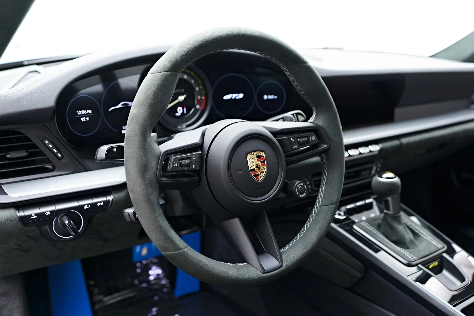 mph036_3577381993_Used_2023_Porsche_911_GT_3_1723305784_3731b35864