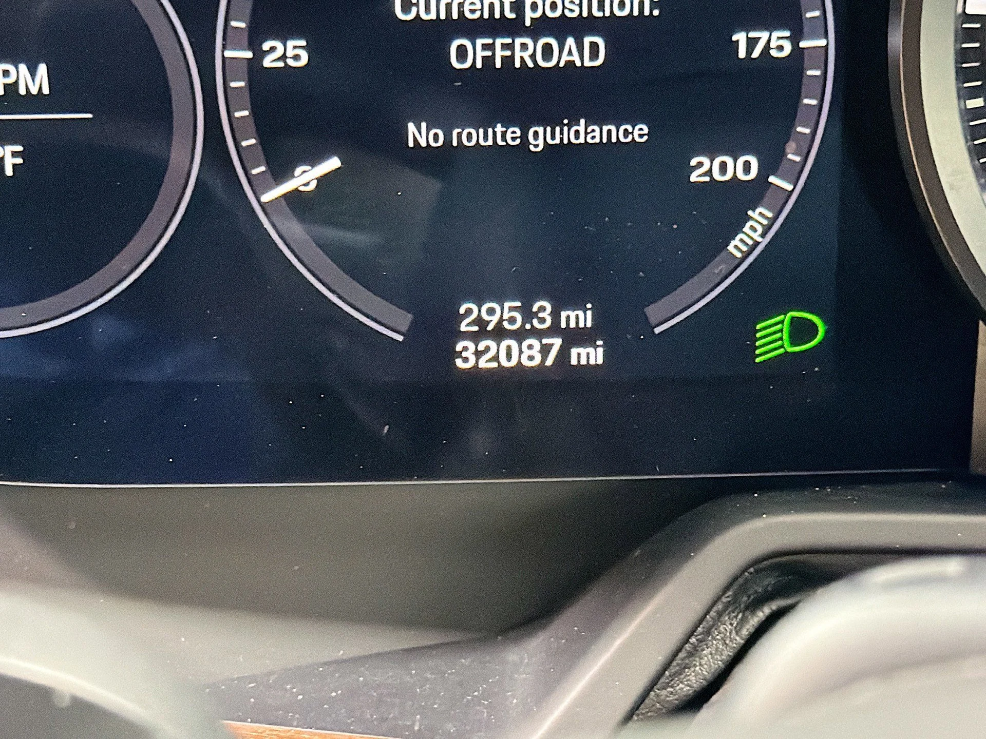 mph036_3586738527_031b95aed606cd9367352877c25236c0_2deb10d607