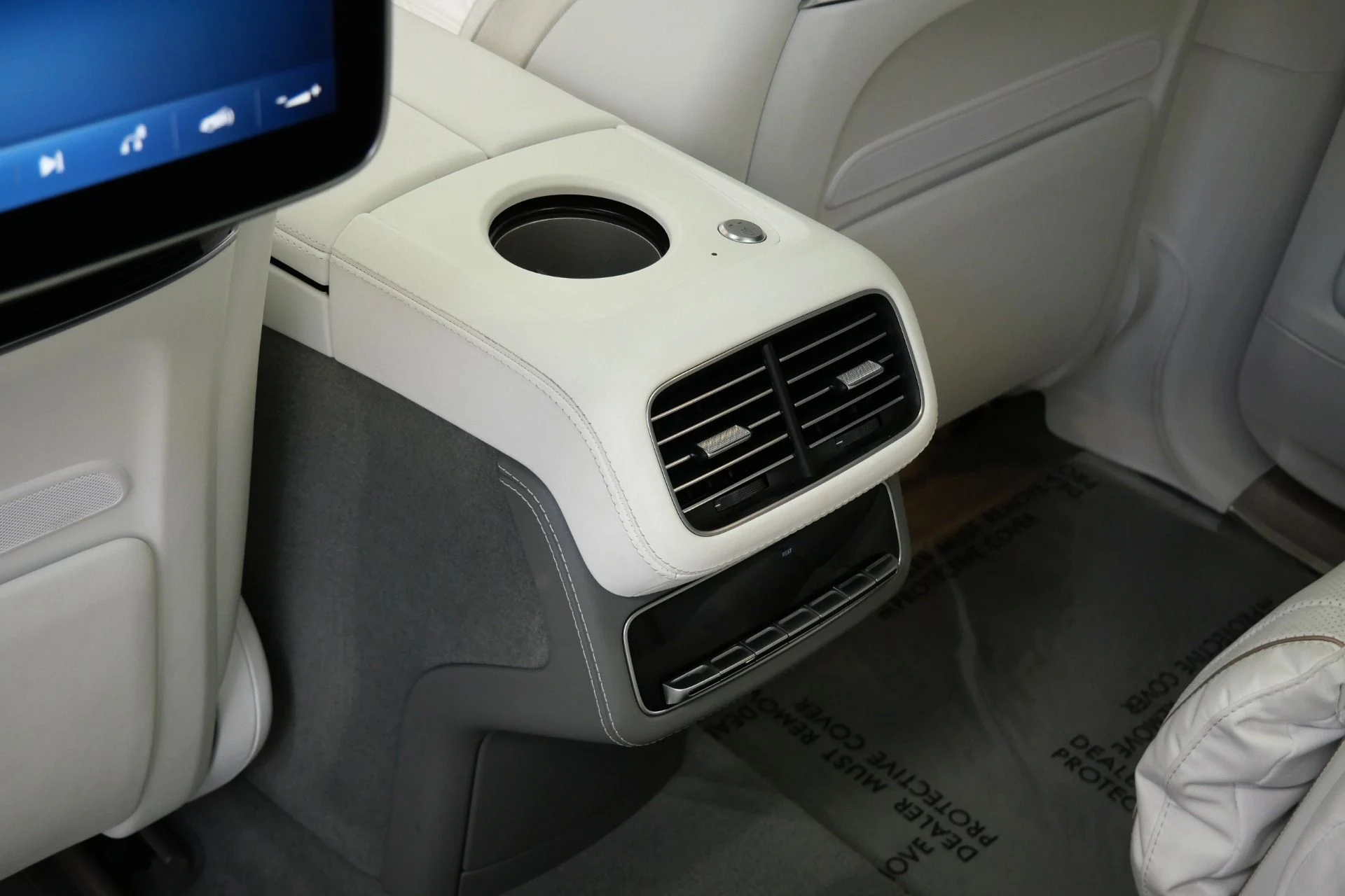 mph036_3587703366_Used_2024_Mercedes_Benz_Maybach_GLS_600_4_MATIC_Factory_Two_Tone_paint_Polished_Wheels_Loaded_1774374618_74bc6cecce