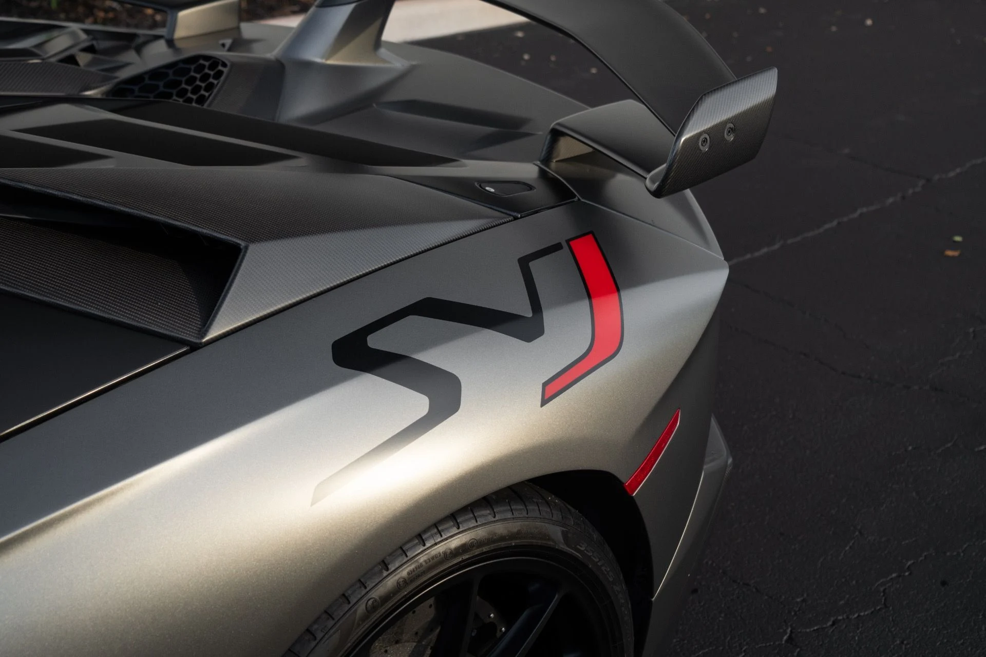 mph036_3603996850_Used_2019_Lamborghini_Aventador_LP_770_4_SVJ_1761096510_e49929e65f