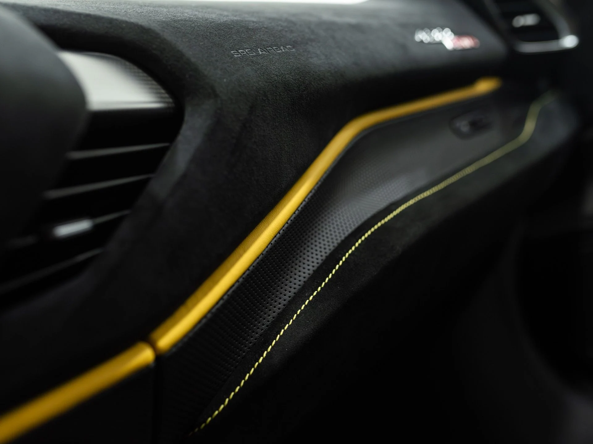 mph036_3604820875_13284_p37_l_bd3655a1d8