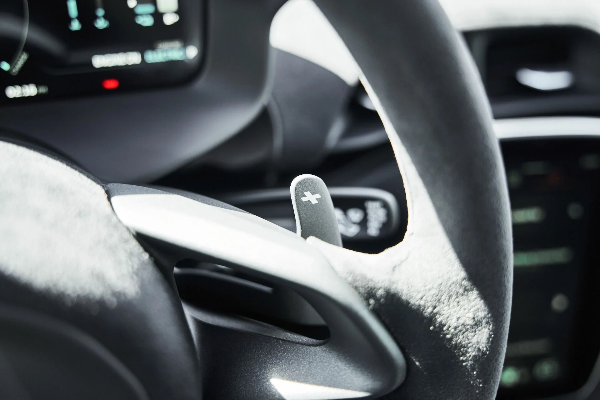 mph036_3607053407_Used_2024_Mc_Laren_Artura_1774742237_c0e34106e6