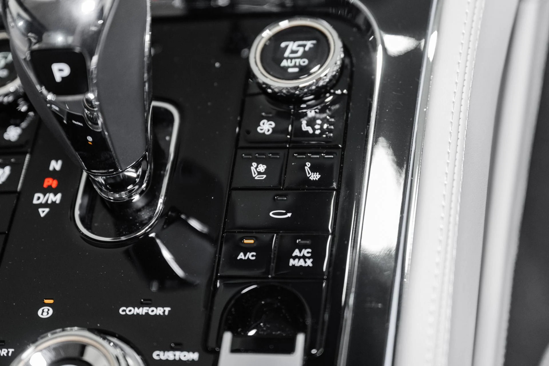 mph036_3607504895_Used_2023_Bentley_Continental_1781624184_56b8671200