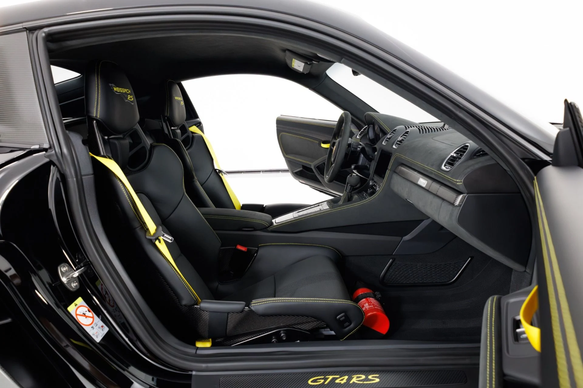 mph036_3619369462_Used_2025_Porsche_718_Cayman_GT_4_RS_1774365223_10ba0a88b4