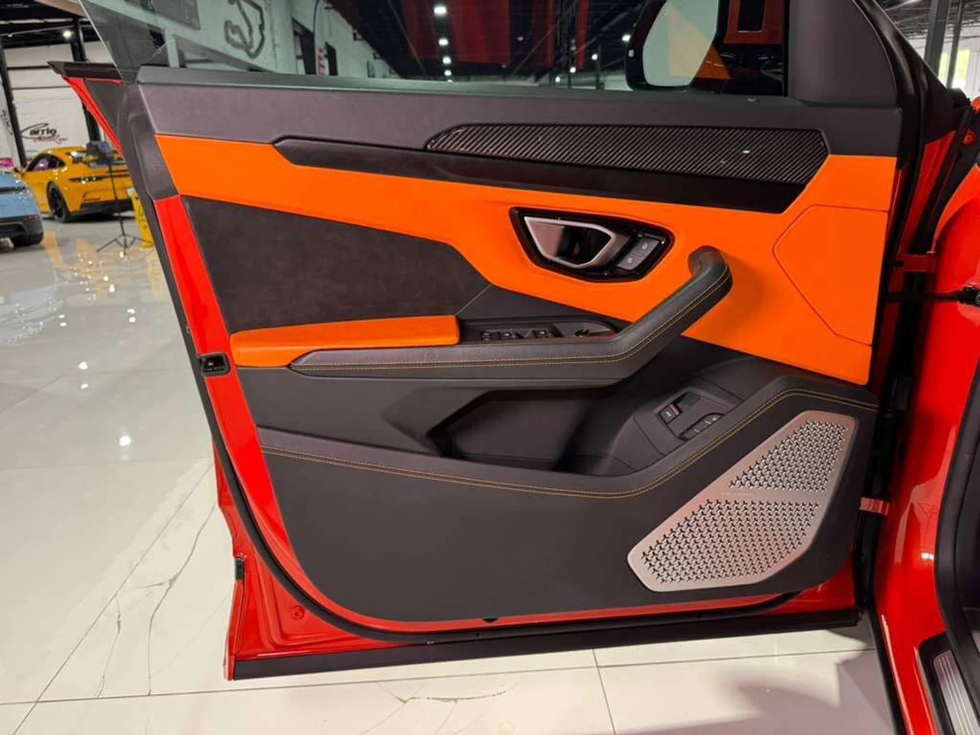 mph036_3620002741_34f63552becc6e844ae8458561c8b9dc_26651d7d3e