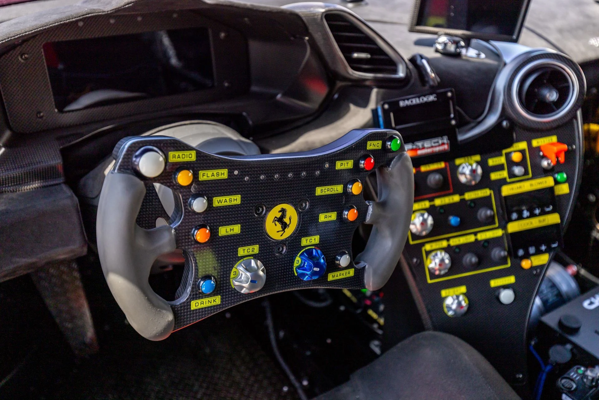 mph036_3635473837_5d9247f5cda1442f9052c21d3f7d8887_2ca02e35d8