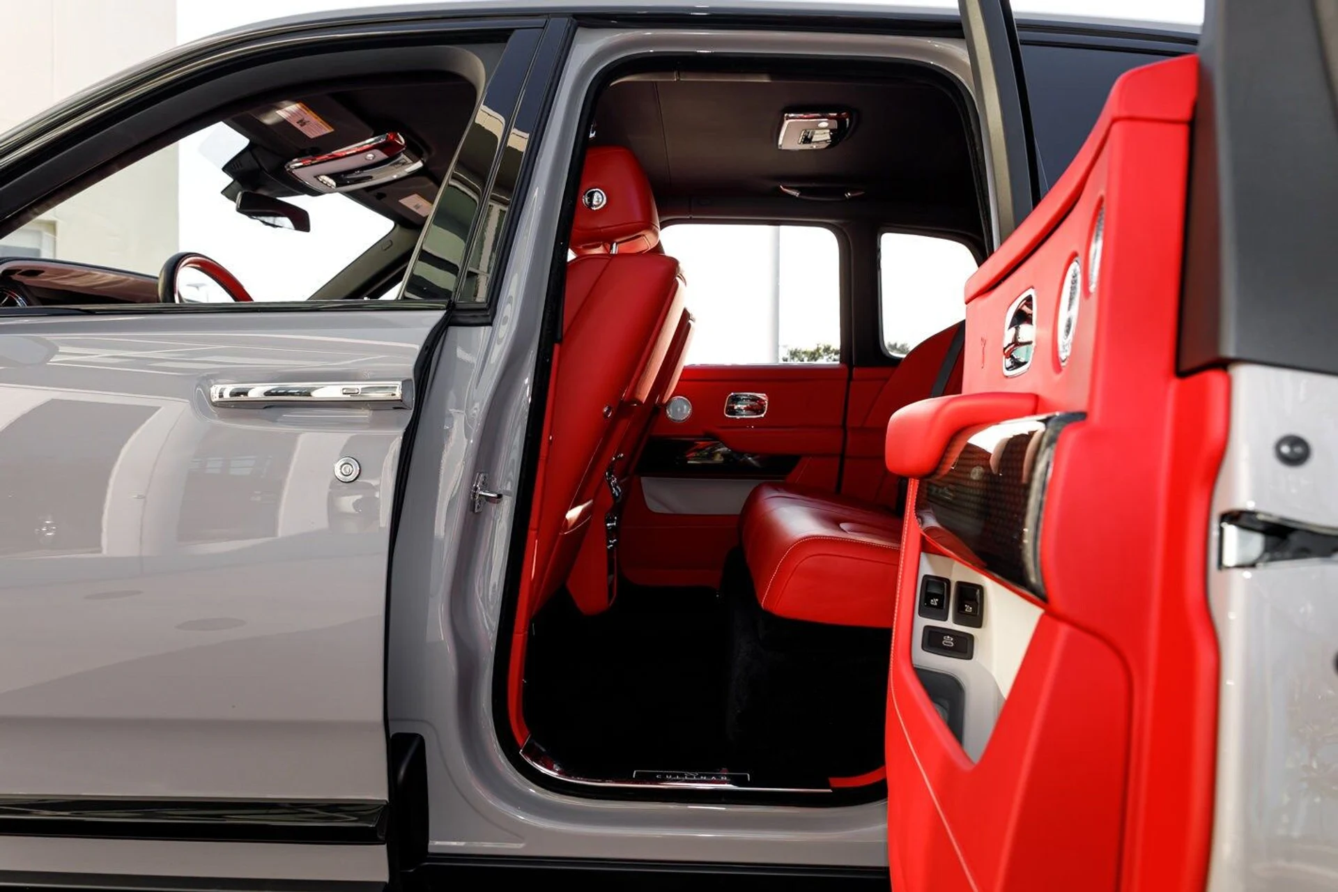 mph036_3644643857_40697c4ea06e24fcd8208ec7b1670a7ex_82596a49f5