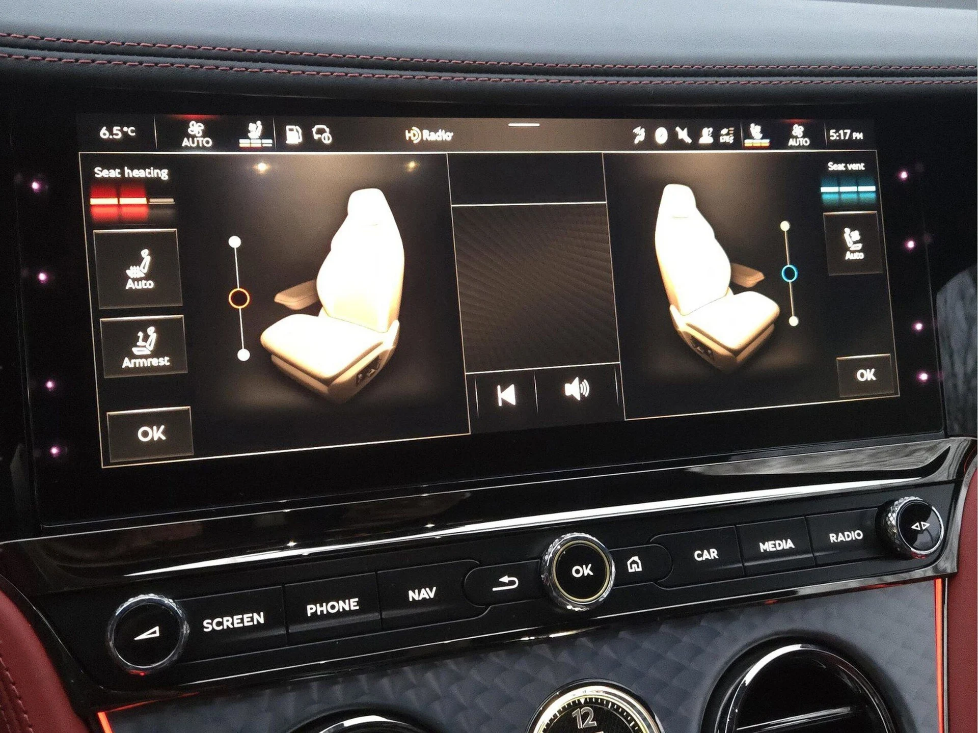 mph036_3647499162_99e15c5720853bb957237f9d6e246b27x_6ddd00fa2b