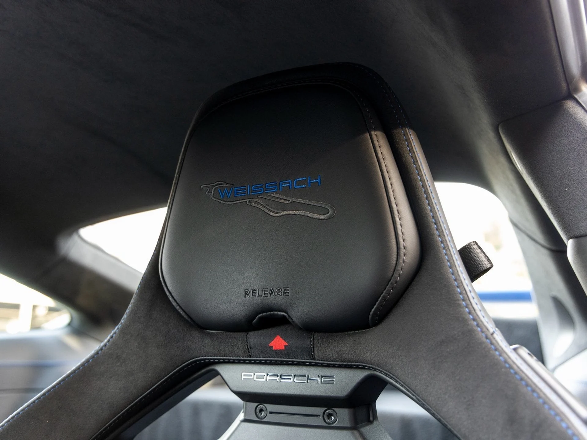 mph036_3653801580_37_5f3ff1bd6b