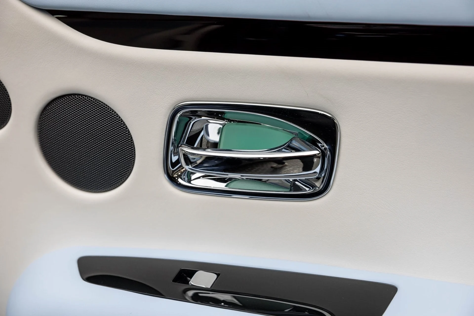 mph036_3656450794_37_7dc0befb17