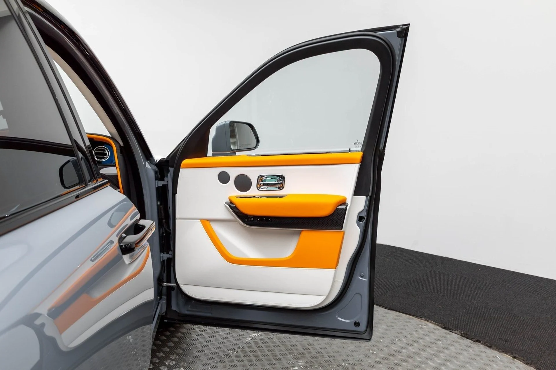 mph036_3659791650_37_609810bba8