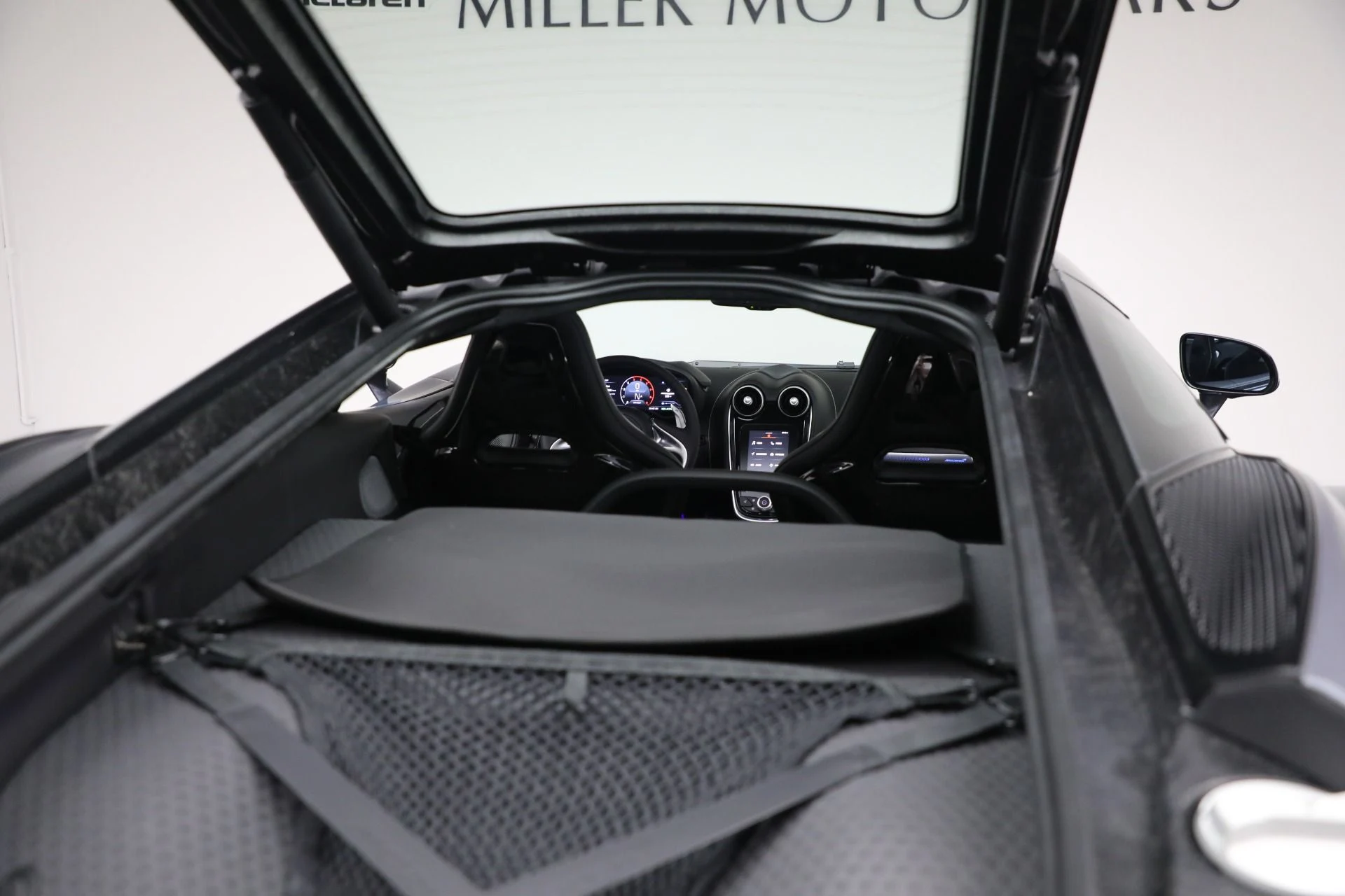 mph036_3661410478_New_2025_Mc_Laren_GTS_Tech_Lux_9c40551bed
