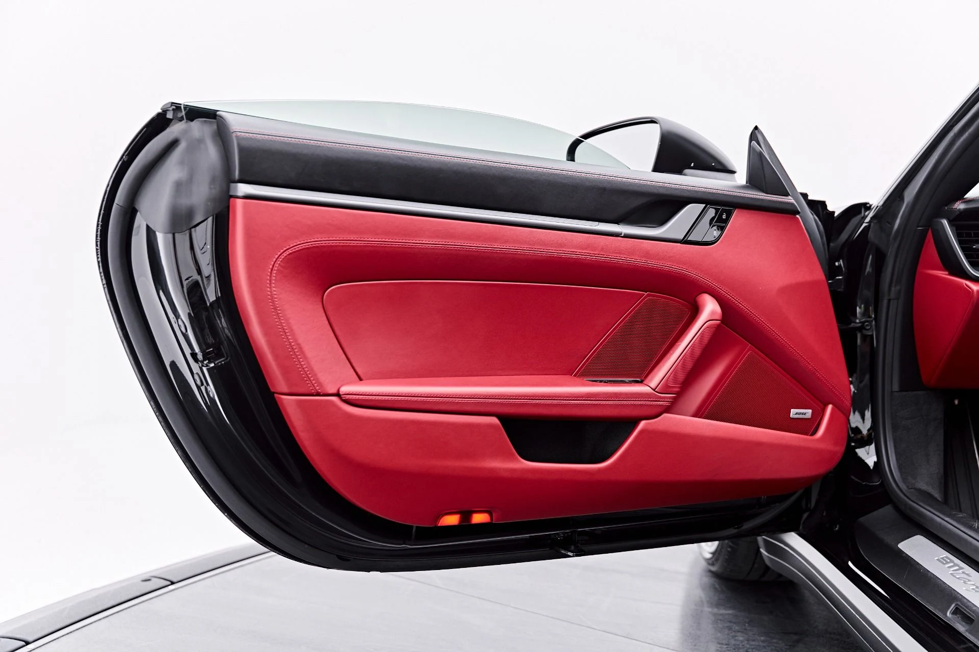 mph036_3661860265_Used_2021_Porsche_911_Targa_4_S_1786672017_988795942f