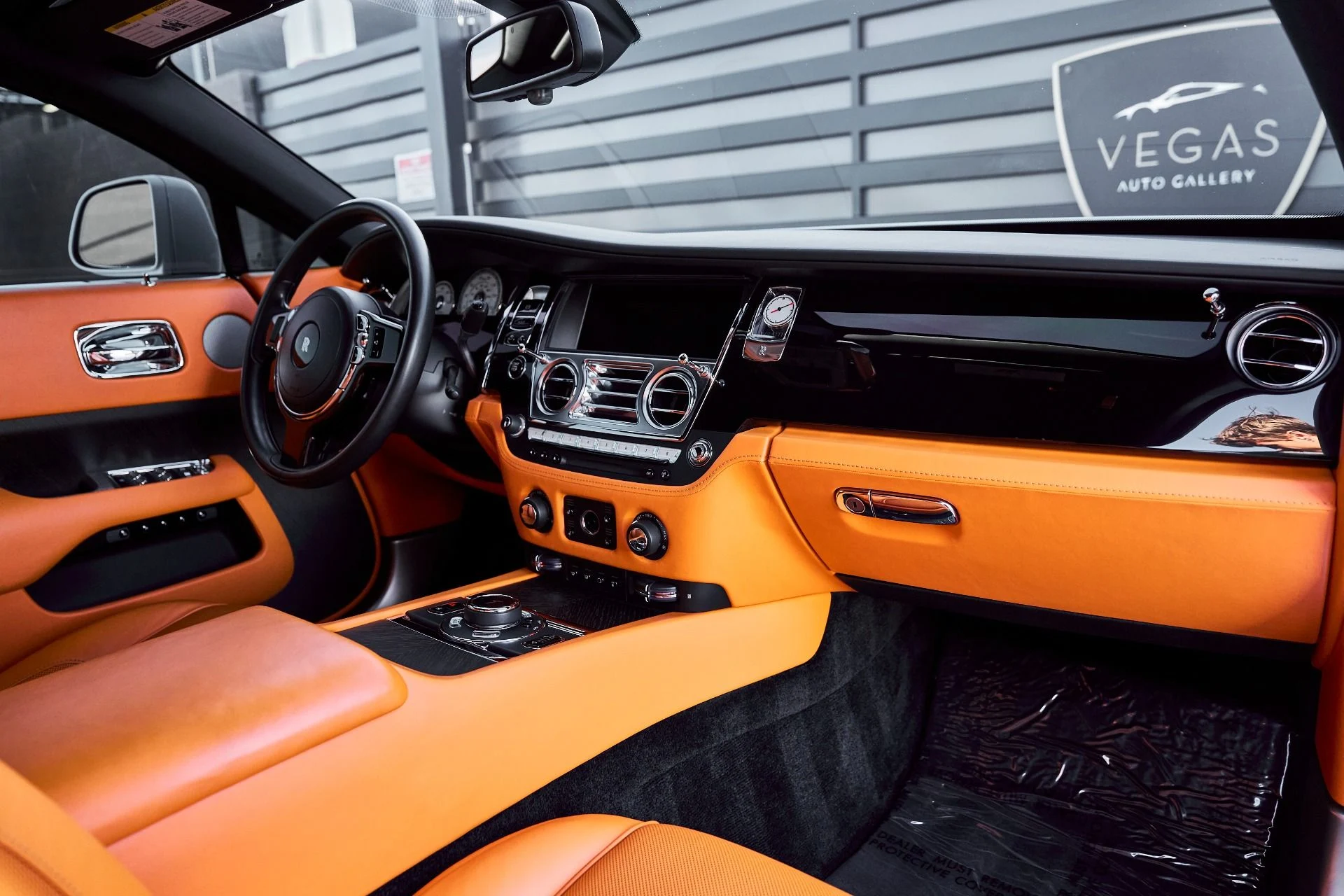 mph036_3666110142_Used_2019_Rolls_Royce_Wraith_Base_1772849633_e988f96f8f