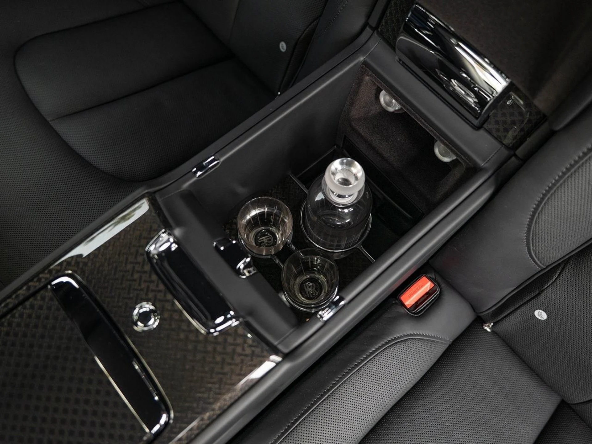 mph036_3666488765_6cc5f7cc06b85bdd4c5e0c1dbbe11a25x_03f0642064